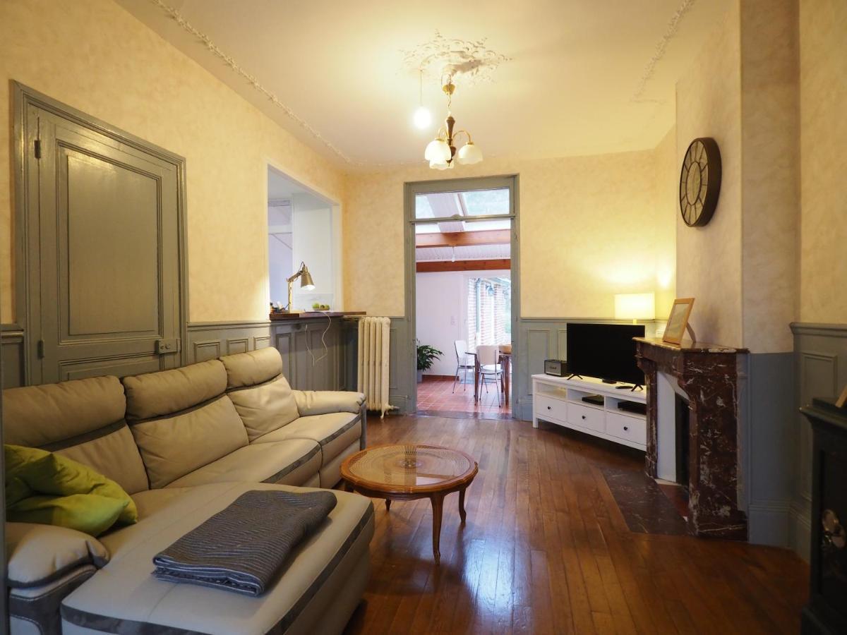 Elegant Bourgeoise Style House With Garden Villa Laon Exterior foto
